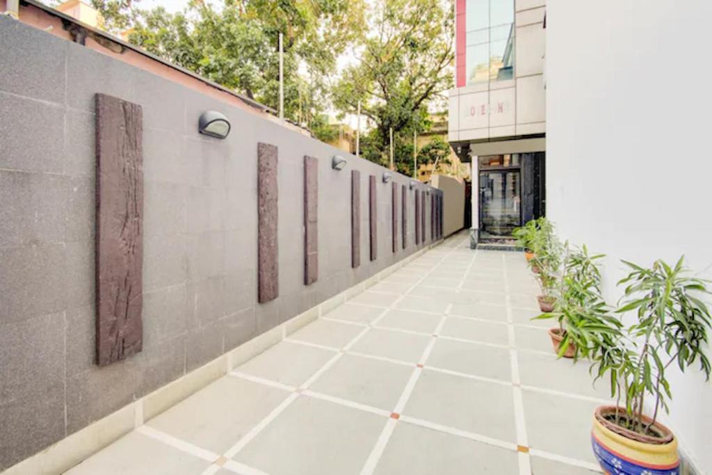 Dover Inn By Bookmerihotel Calcutta Exterior foto